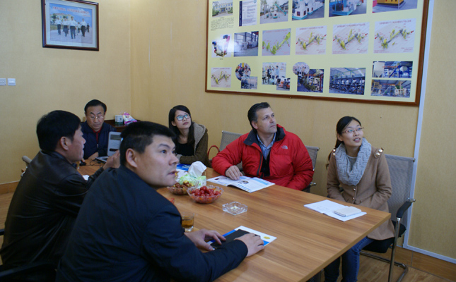 俄罗斯客户订购木屑颗；；；；