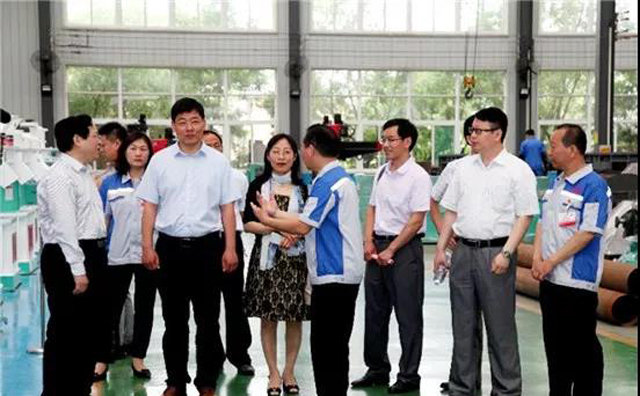 向导考察颗；；；；；；；导