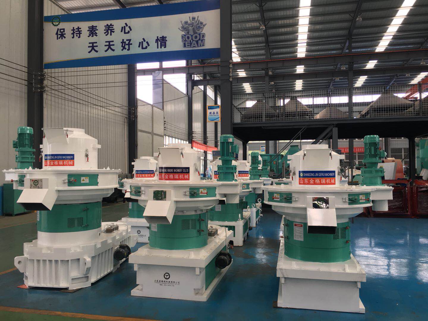 木屑颗粒；；