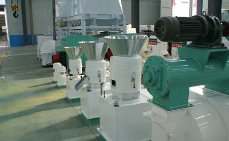 牧草饲料颗粒唬唬；；；