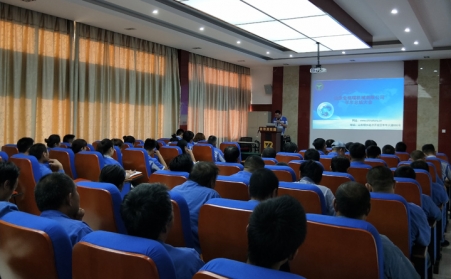 扬帆起航，，，，，，，，山东28圈注册网站机械2018年半年总结大会圆满召开