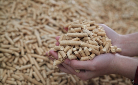 木料边角料扔了太铺张，，，，，，这样做变现